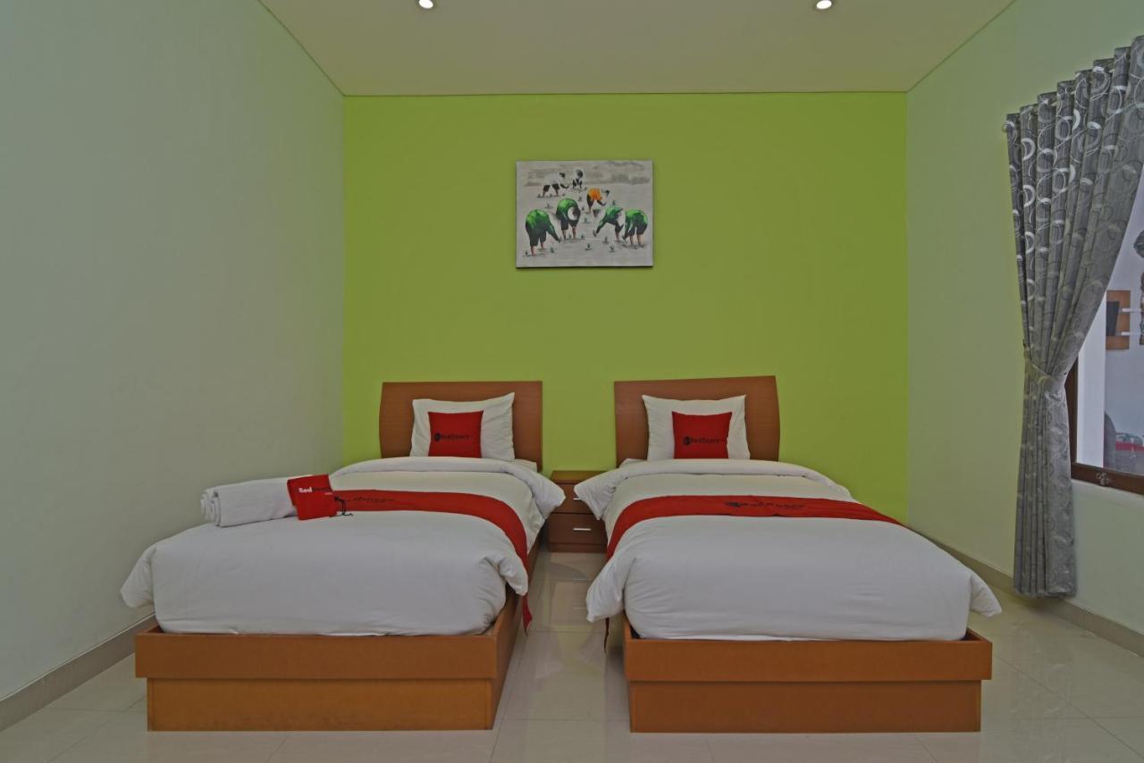 Reddoorz Plus @ Mahendradatta Denpasar Exterior photo